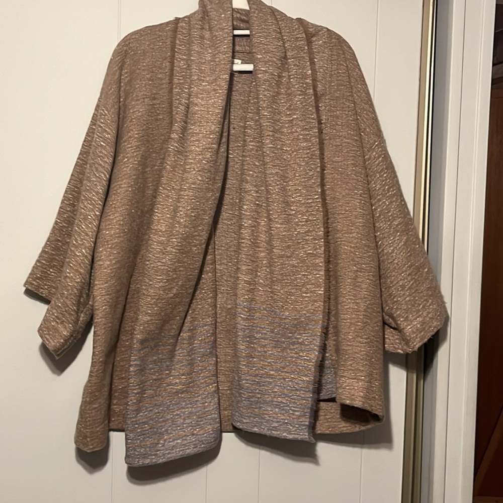 Universal Threads Sweater
